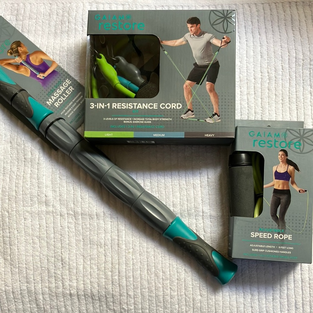 Gaiam speed rope/3 in 1 resistance cord/massage roller